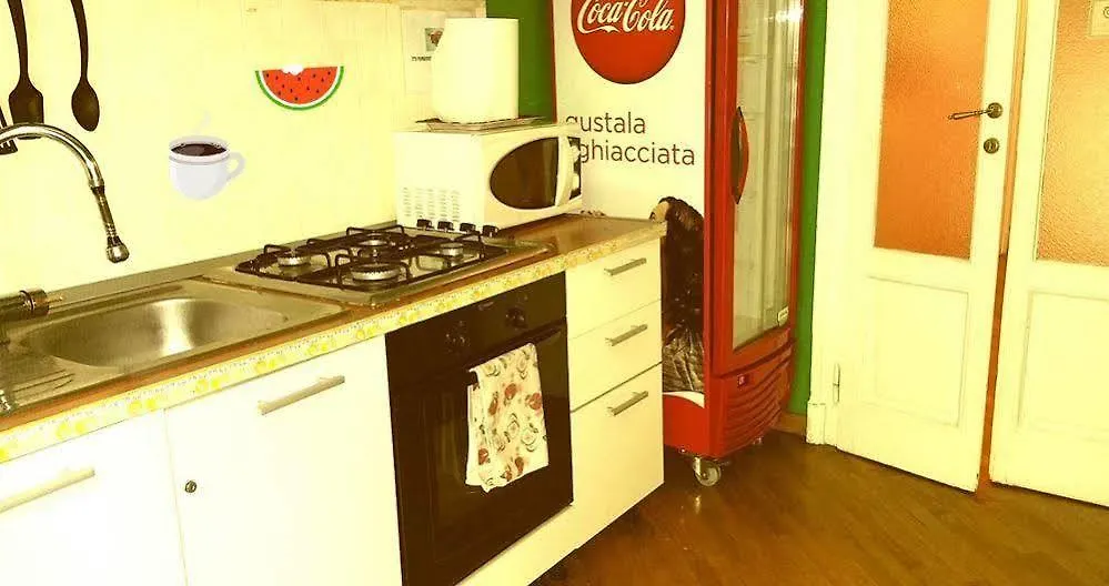 Hostel Lumiere Milan Italy